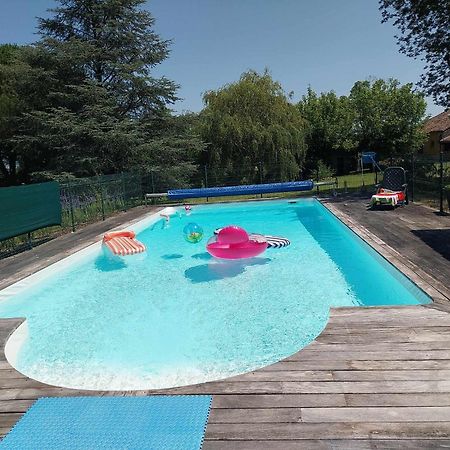 Les Bernus Panzió Monfaucon  Kültér fotó