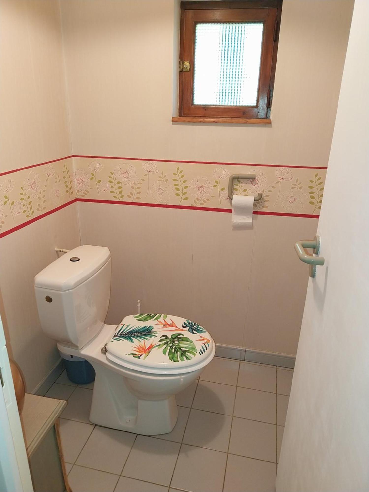 Les Bernus Panzió Monfaucon  Kültér fotó