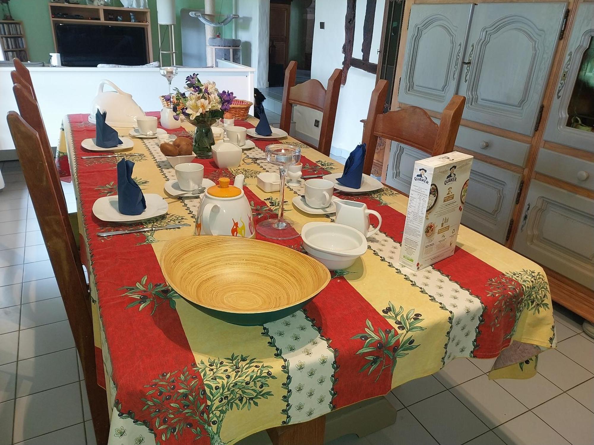 Les Bernus Panzió Monfaucon  Kültér fotó