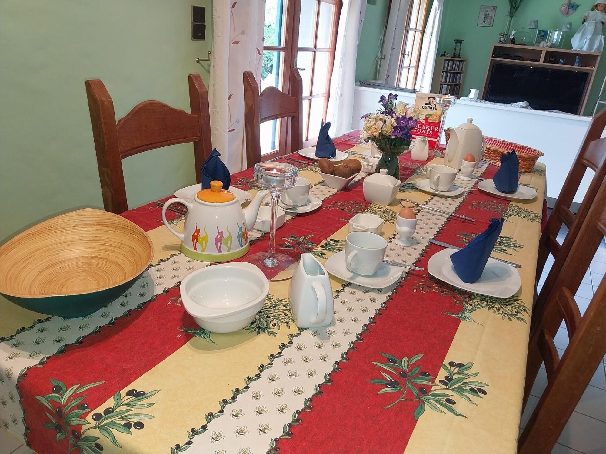 Les Bernus Panzió Monfaucon  Kültér fotó