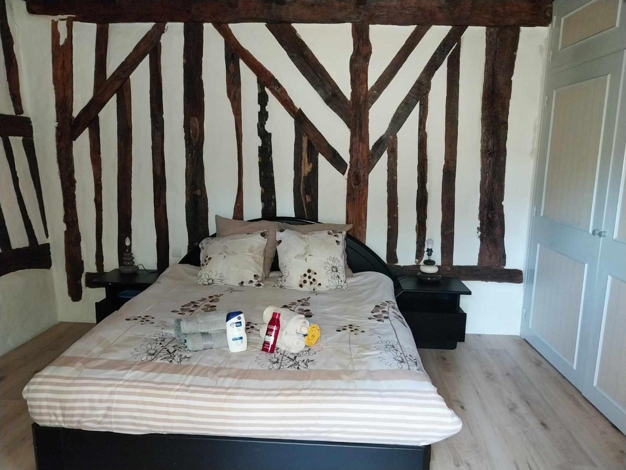 Les Bernus Panzió Monfaucon  Kültér fotó